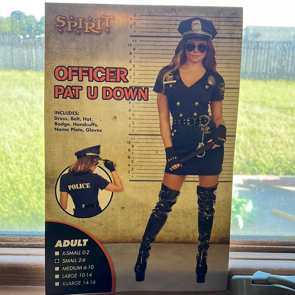 SEXY POLICE WOMAN COSTUME/DRESS PLAY/ LINGERIE. Ask if you have any questions